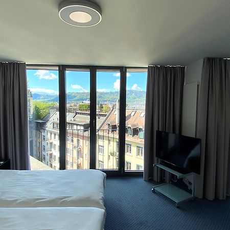 Royal Hotel Цюрих Екстер'єр фото